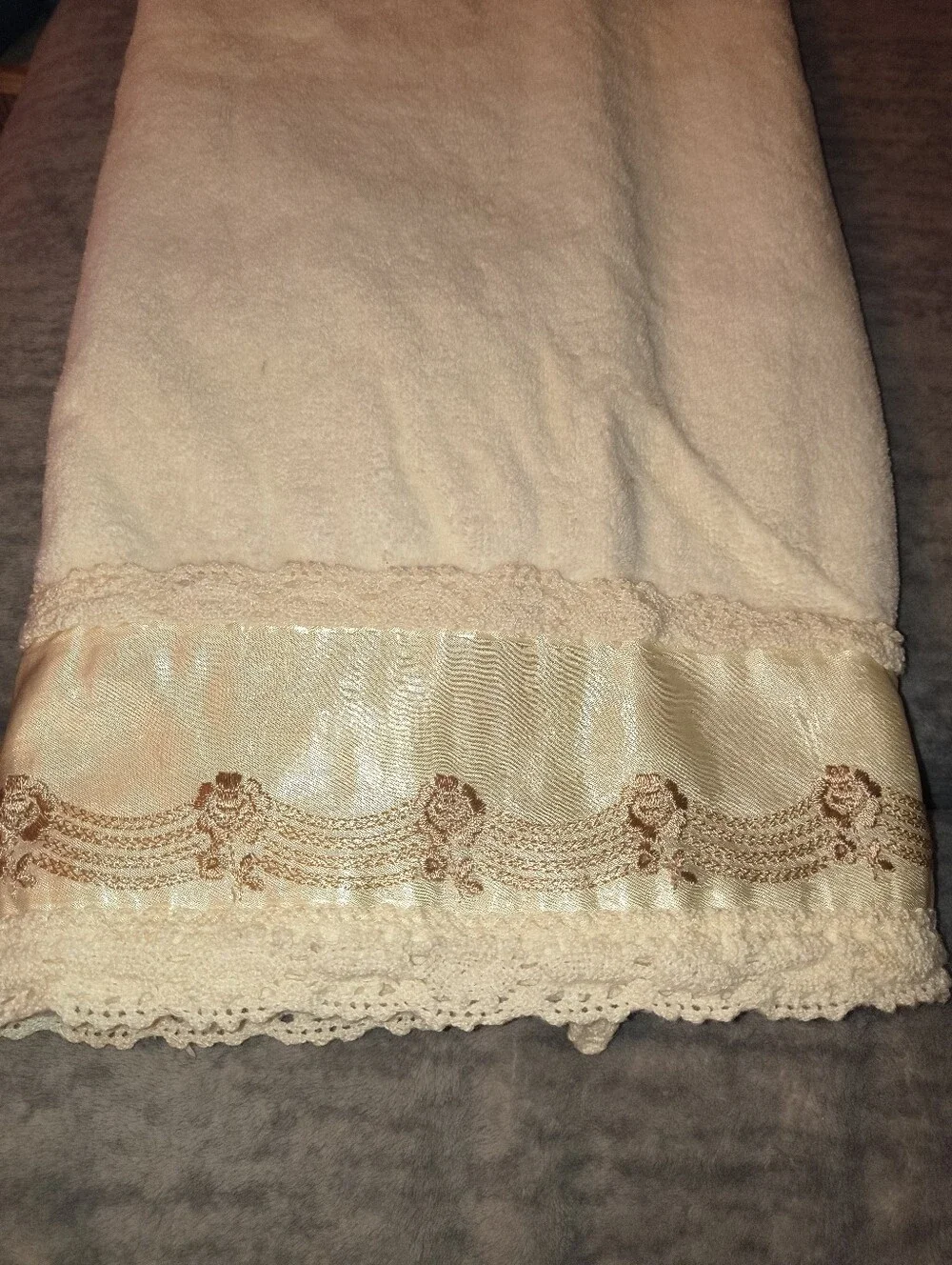 Vintage Cream Decorative Towel with Lace Trim